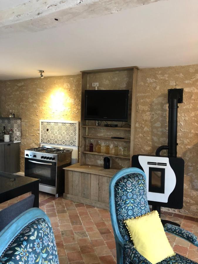 La Maison Villa La Chapelle-Saint-Martin-en-Plaine ภายนอก รูปภาพ